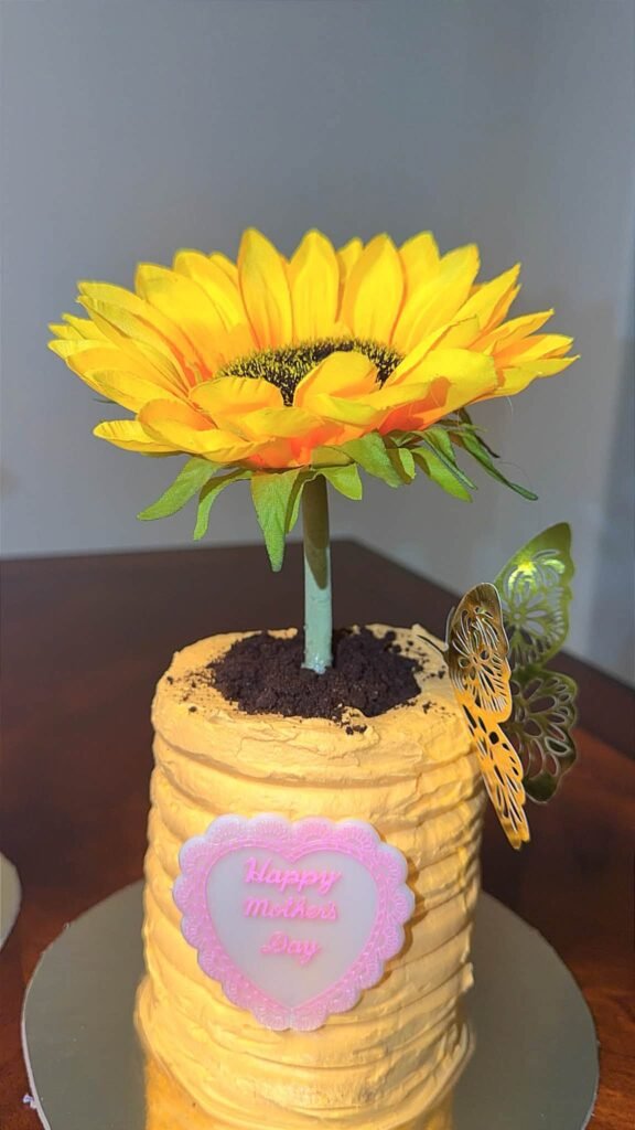 Cake by Dominiq’s Cakes
