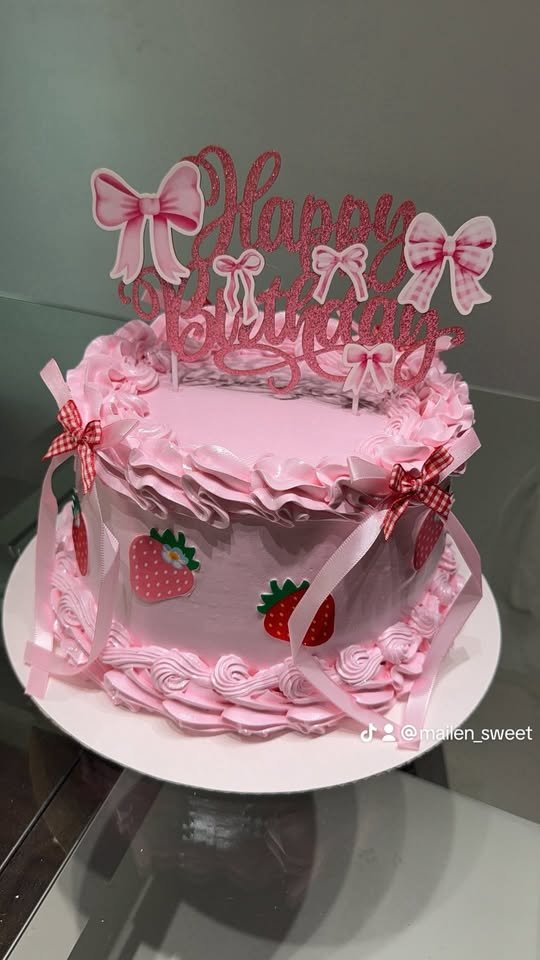 Cake by Mailen Hernández Jiménez
