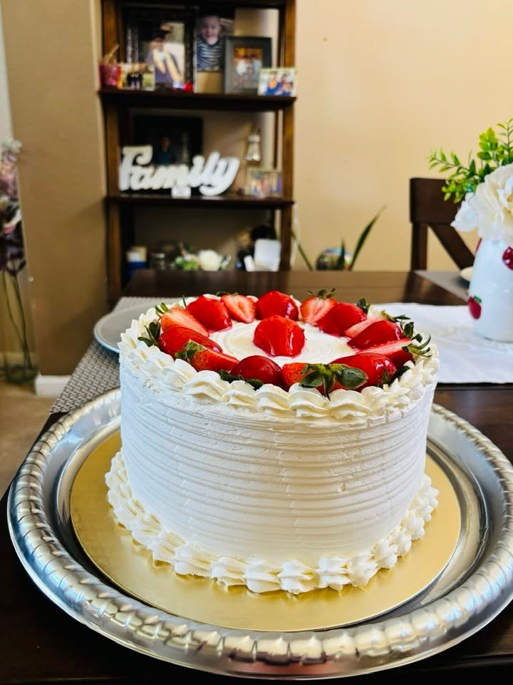 Cake by Mary’s Pastries