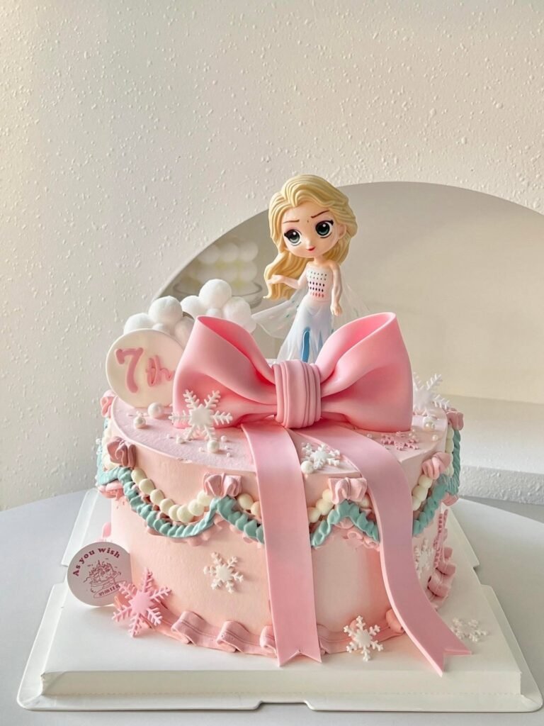 Cake by Romil Texus