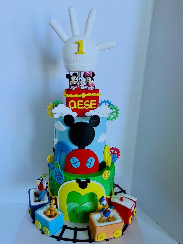 Cake from Caked by Che