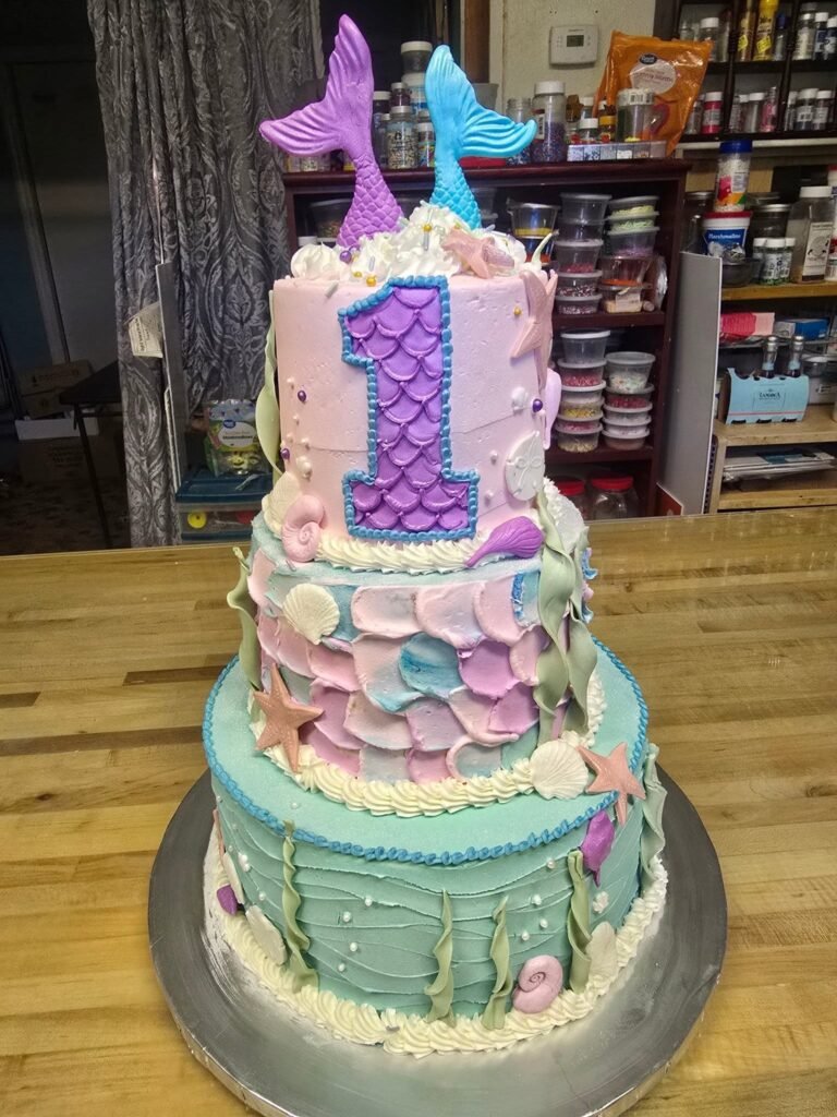 Cake by Cinderellie's Sweets