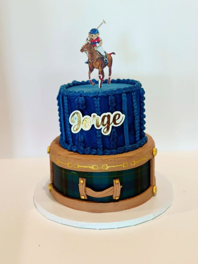 Cake by Magic Land Cakes