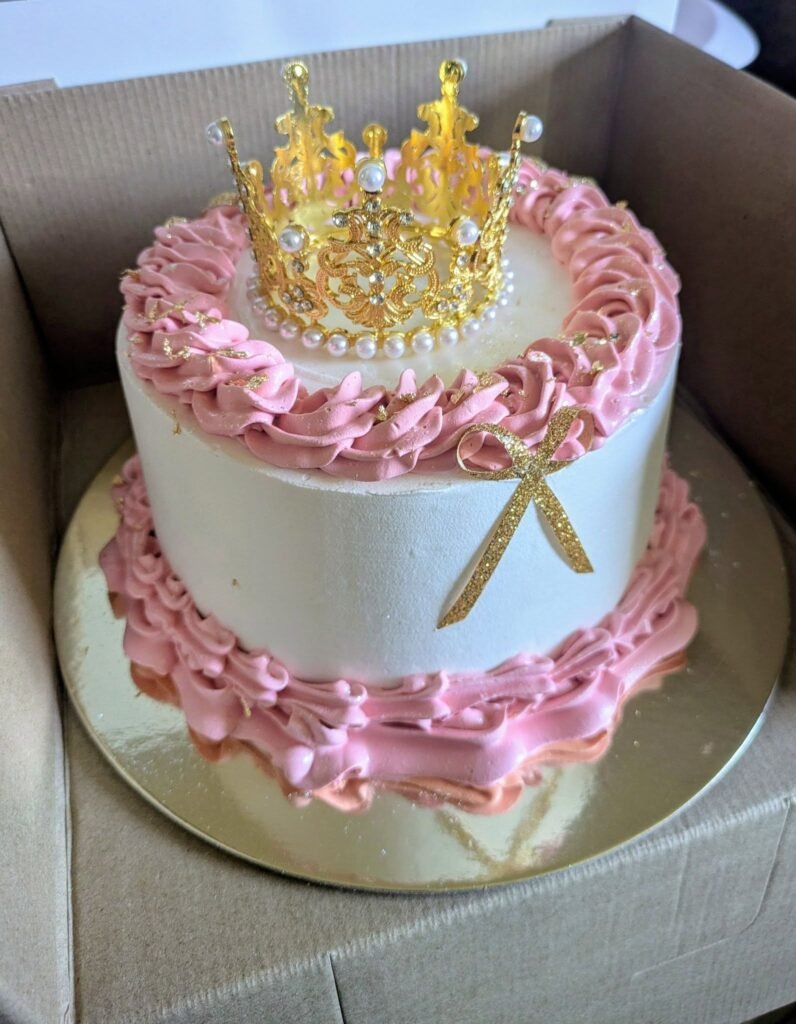 Cake by Mi Linda Casita Bakery