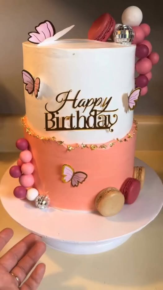 Cake by Michuri Pastry Shop