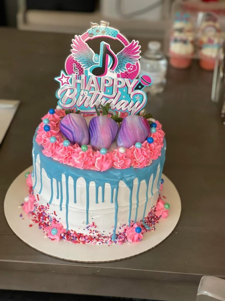 Cake by Mimi’s Sweetness