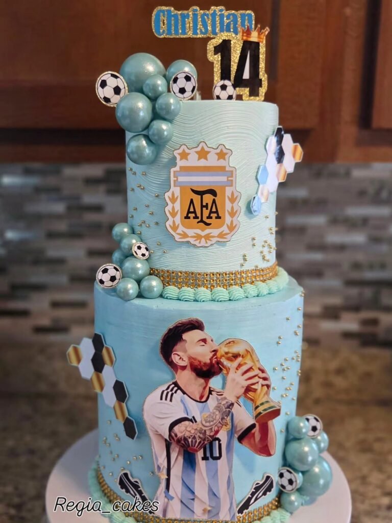 Cake by Regia Cakes