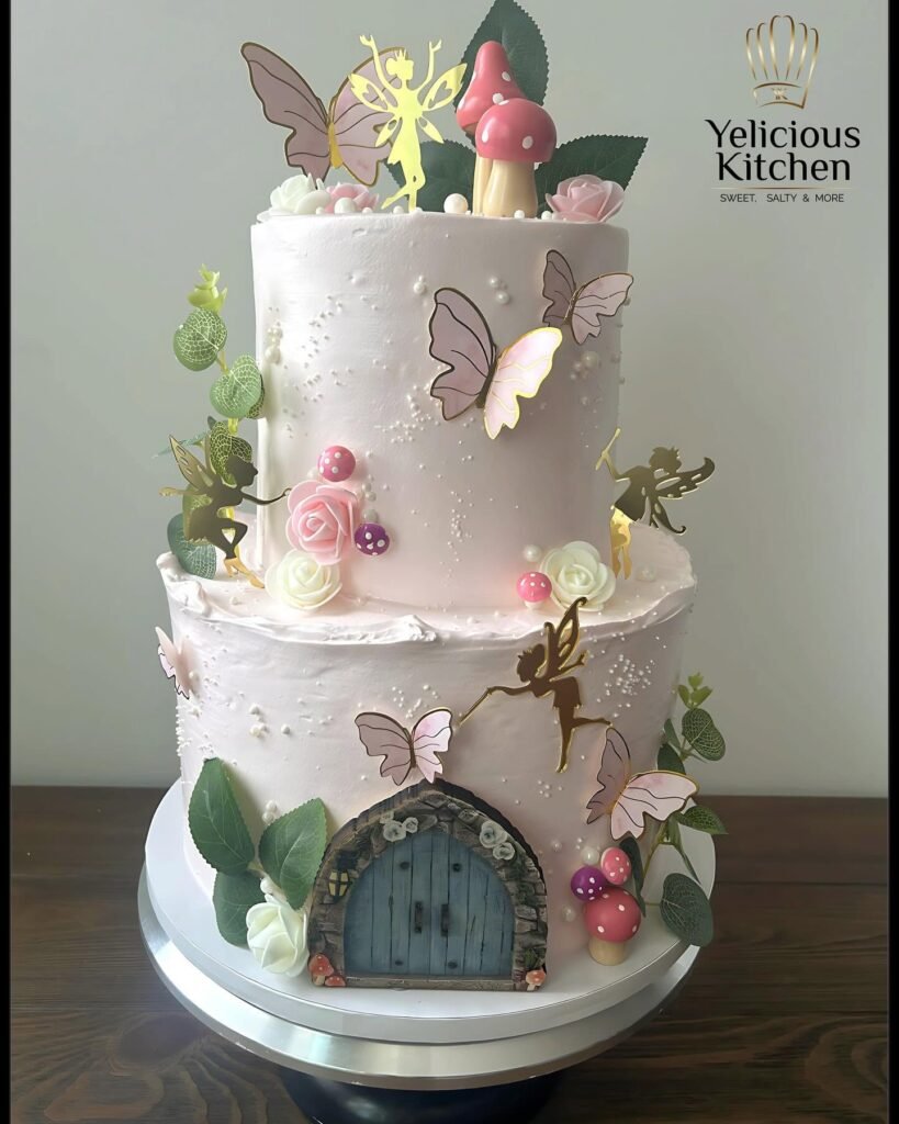 Cake by Yelicious Kitchen