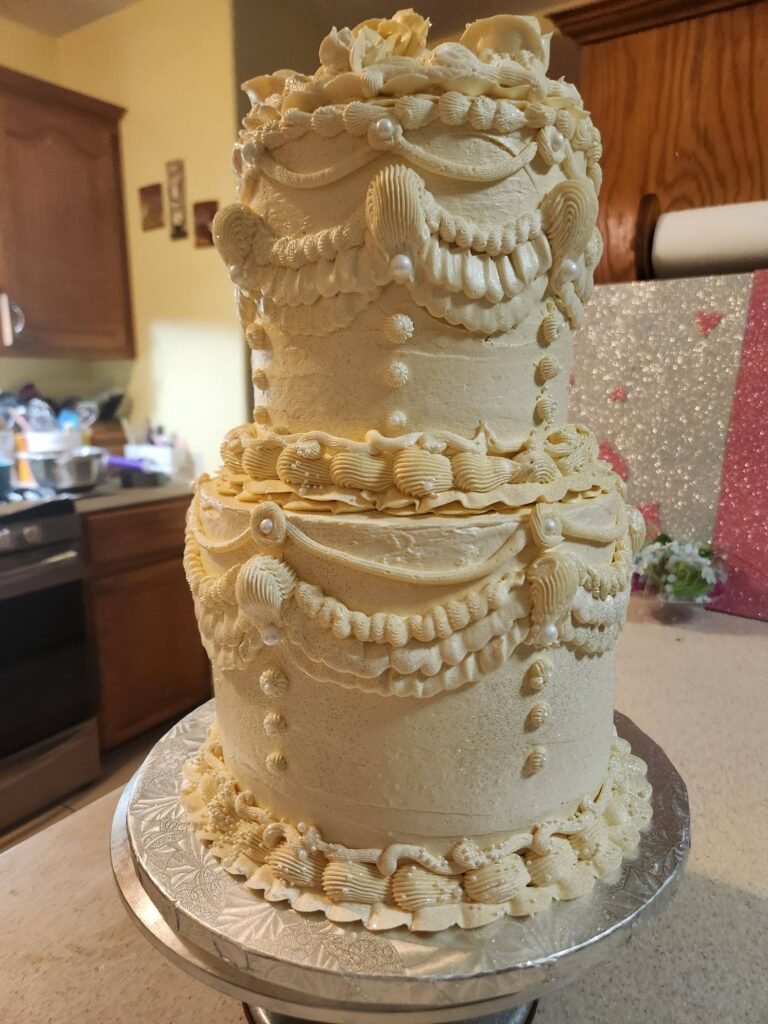 Cake from Cakes by Flor Salazar