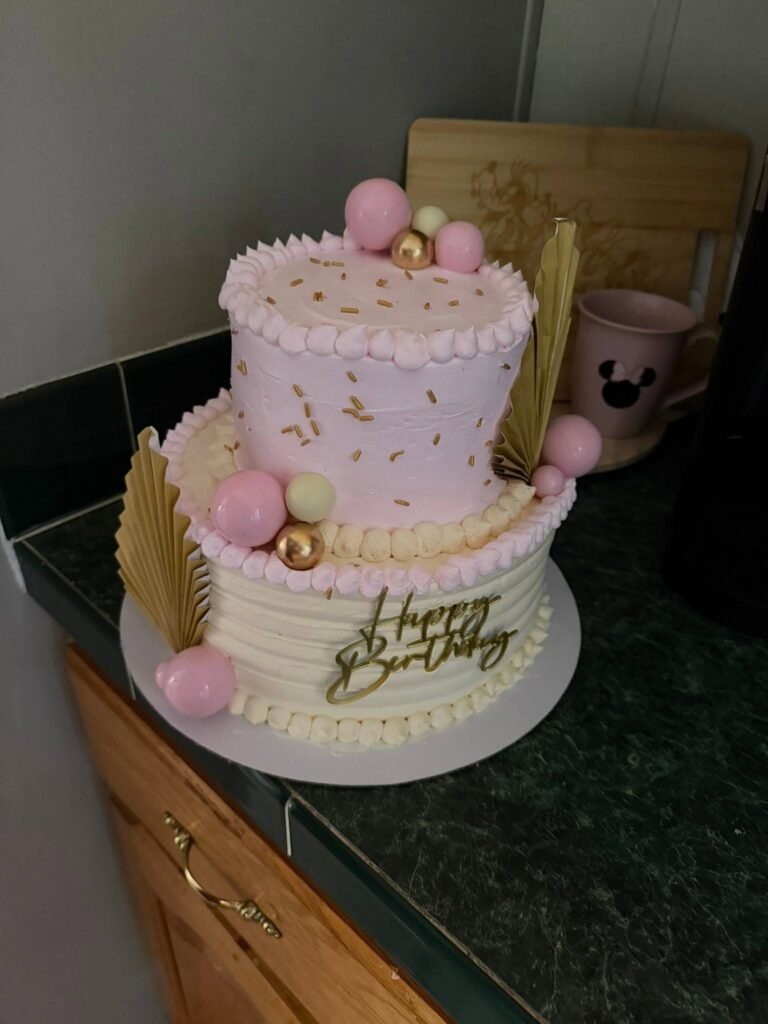 Cake from Sweet Bakery by Reyna